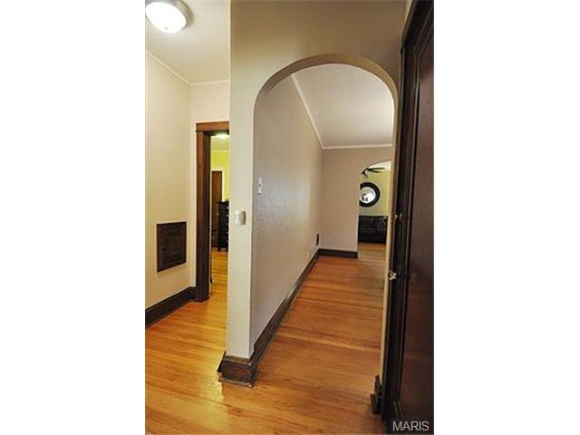 5529 Gresham Ave, Saint Louis, MO 63109 photo 28