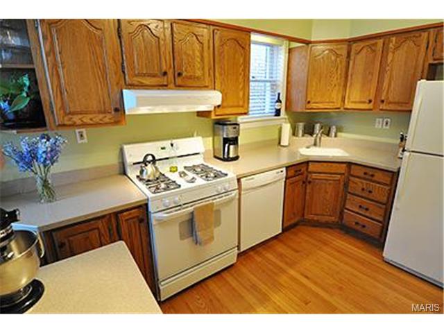 5529 Gresham Ave, Saint Louis, MO 63109 photo 19