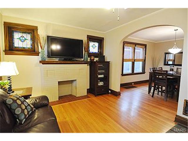 5529 Gresham Ave, Saint Louis, MO 63109 photo 6