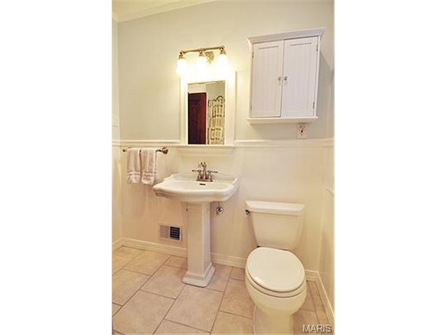 5529 Gresham Ave, Saint Louis, MO 63109 photo 35