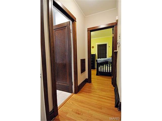 5529 Gresham Ave, Saint Louis, MO 63109 photo 33
