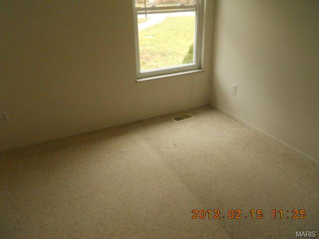 433 Woodland Hl, Ballwin, MO 63021 photo 7