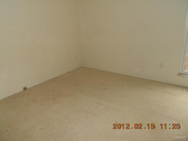 433 Woodland Hl, Ballwin, MO 63021 photo 5