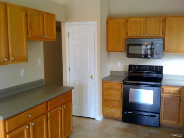 6400 Long Timber, O'fallon, MO 63368 photo 3