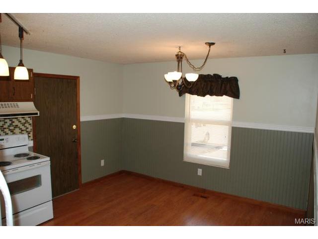 66 White Doe Ct, Eureka, MO 63025 photo 6
