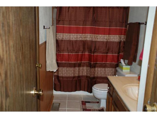 66 White Doe Ct, Eureka, MO 63025 photo 12