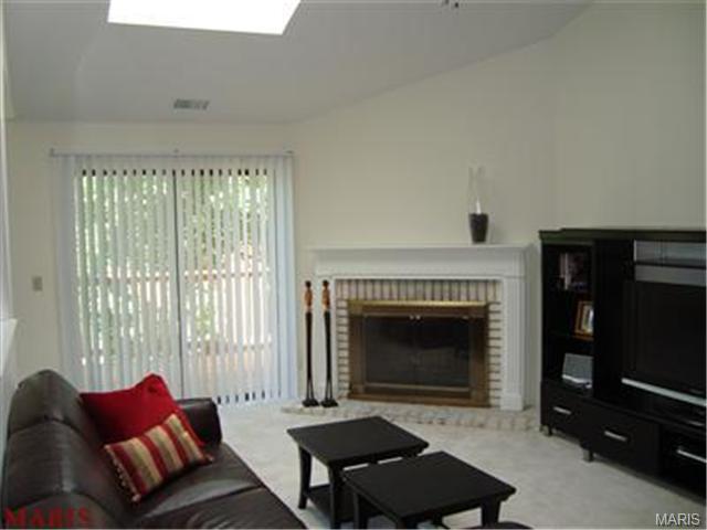 1209 Lofty Point Dr #C, Ballwin, MO 63021 photo 4