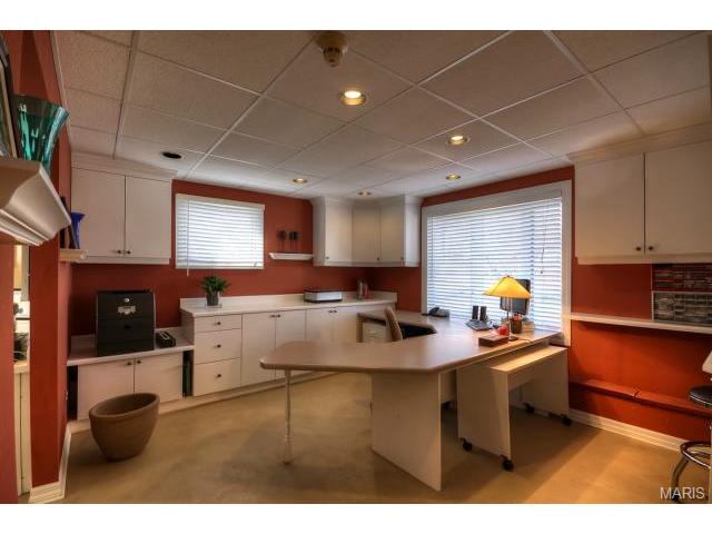 612 Barton Ln, Ballwin, MO 63021 photo 9