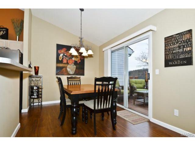 988 Shire Ln, Eureka, MO 63025 photo 10