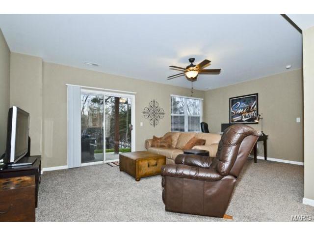 988 Shire Ln, Eureka, MO 63025 photo 20