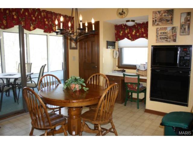 123 Double Eagle Dr, Saint Charles, MO 63303 photo 13
