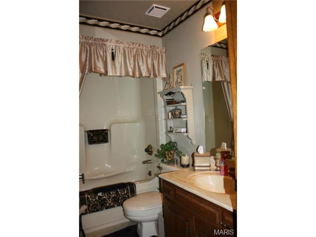 123 Double Eagle Dr, Saint Charles, MO 63303 photo 29