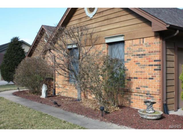 123 Double Eagle Dr, Saint Charles, MO 63303 photo 7