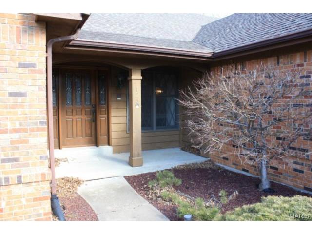123 Double Eagle Dr, Saint Charles, MO 63303 photo 8