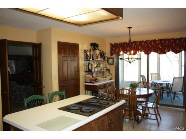 123 Double Eagle Dr, Saint Charles, MO 63303 photo 12