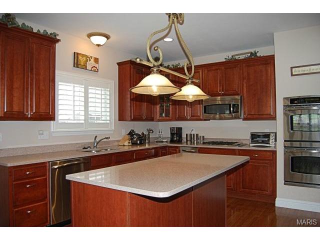2012 Crimson Meadows Dr, O'fallon, MO 63366 photo 6