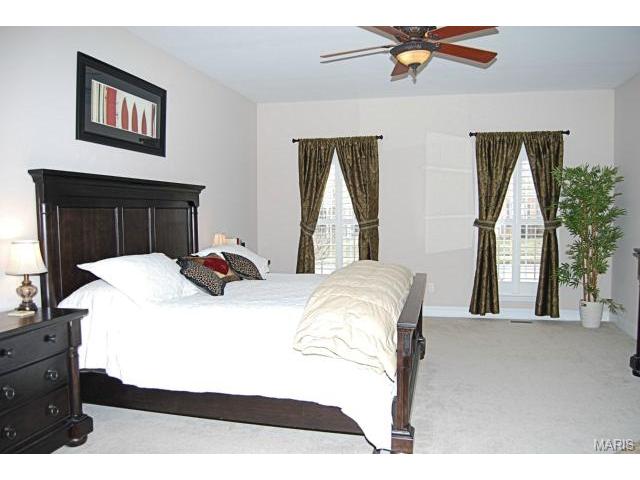2012 Crimson Meadows Dr, O'fallon, MO 63366 photo 10