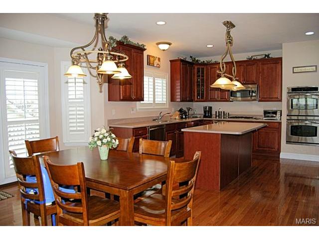 2012 Crimson Meadows Dr, O'fallon, MO 63366 photo 7