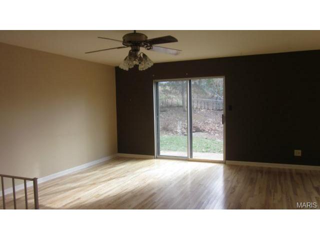 152 Tortuna, Ballwin, MO 63021 photo 3