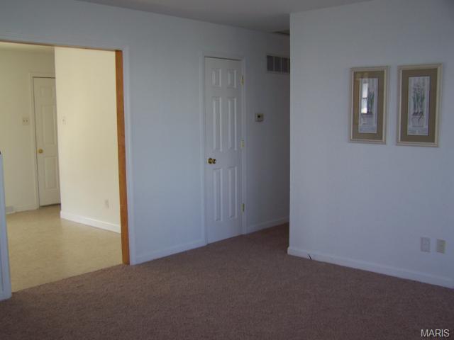 403 Duchesne Ave, O'fallon, MO 63366 photo 6