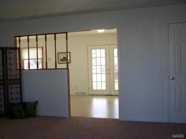 403 Duchesne Ave, O'fallon, MO 63366 photo 9