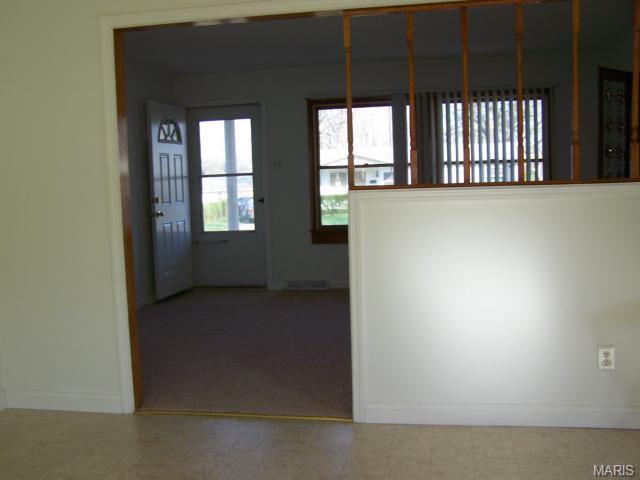403 Duchesne Ave, O'fallon, MO 63366 photo 7
