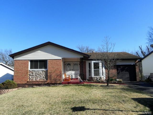 1982 Centurion Dr, Fenton, MO 63026 photo 1