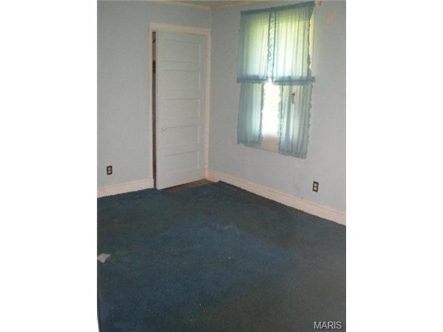 910 New Ballwin Rd, Ballwin, MO 63021 photo 20