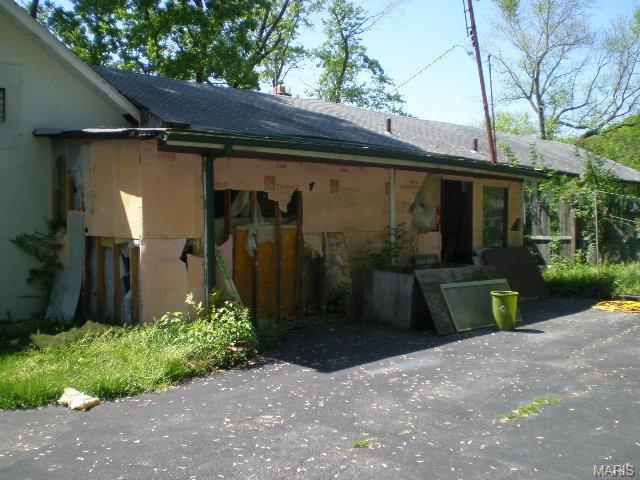 910 New Ballwin Rd, Ballwin, MO 63021 photo 6