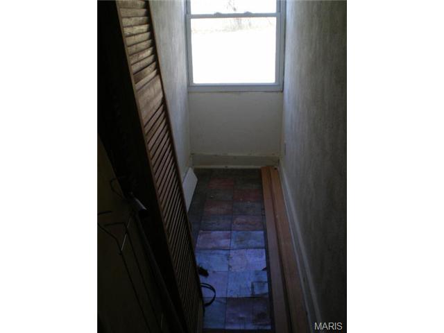 910 New Ballwin Rd, Ballwin, MO 63021 photo 22