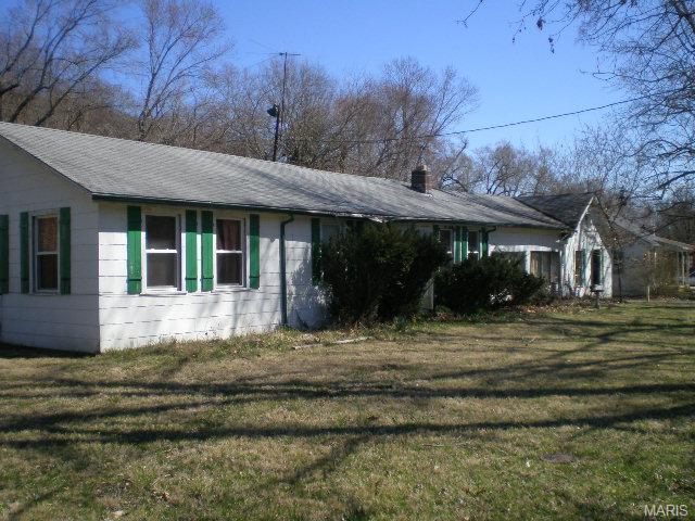 910 New Ballwin Rd, Ballwin, MO 63021 photo 4