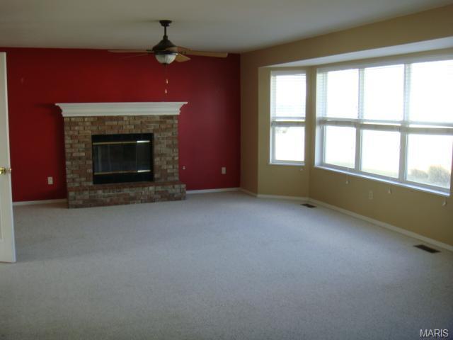 123 Keystone Xing, O'fallon, MO 63368 photo 7