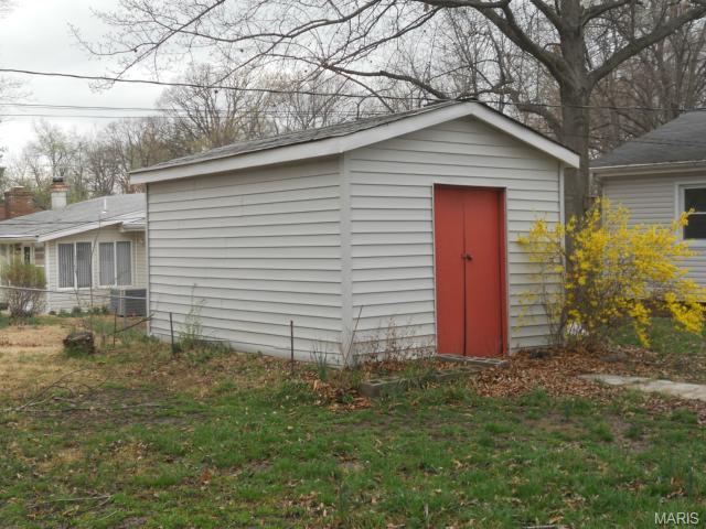 718 Montbrook Dr, O'fallon, MO 63366 photo 11