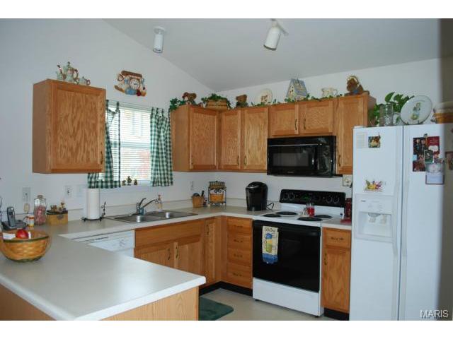 41 Snowmass Ct, O'fallon, MO 63368 photo 4