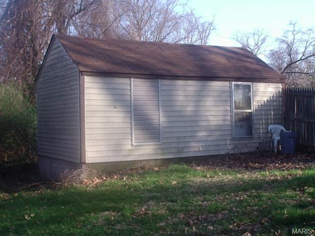 315 Fork Dr, Saint Louis, MO 63137 photo 6