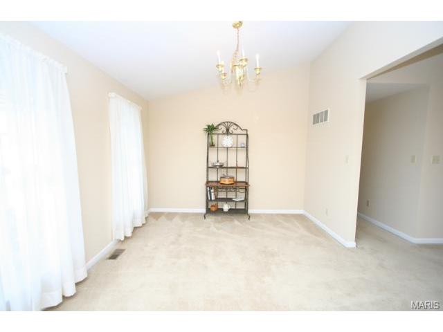 123 Wimbledon Ct, O'fallon, MO 63368 photo 5