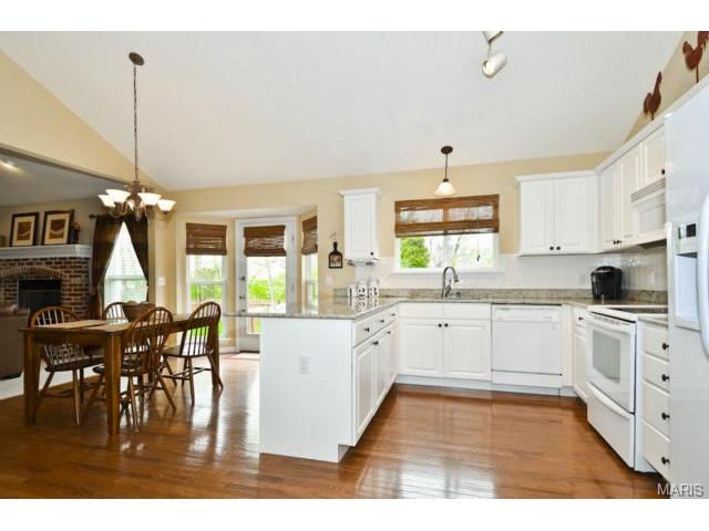 1413 Shelby Pt, O'fallon, MO 63366 photo 13