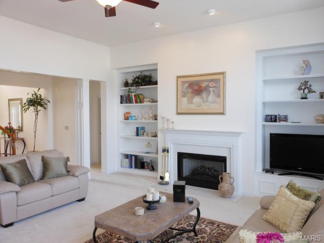 2011 Crimson Meadows Dr, O'fallon, MO 63366 photo 8