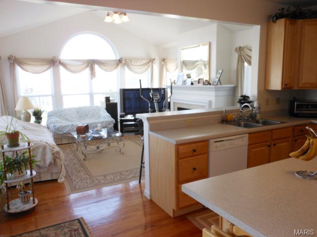 2011 Crimson Meadows Dr, O'fallon, MO 63366 photo 15
