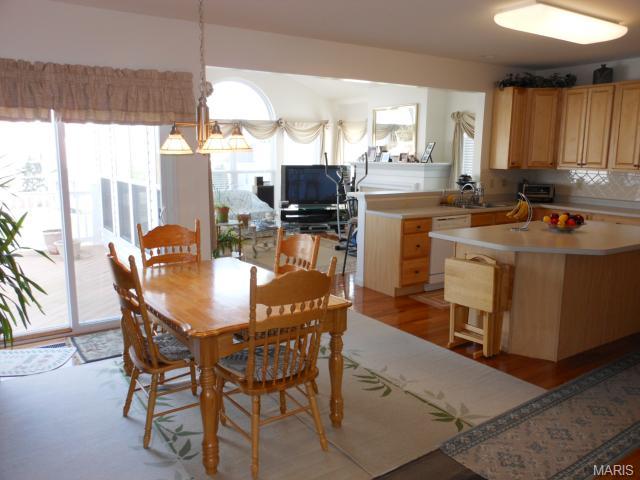 2011 Crimson Meadows Dr, O'fallon, MO 63366 photo 9