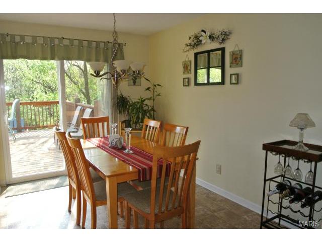 363 Towerwood Dr, Ballwin, MO 63021 photo 4