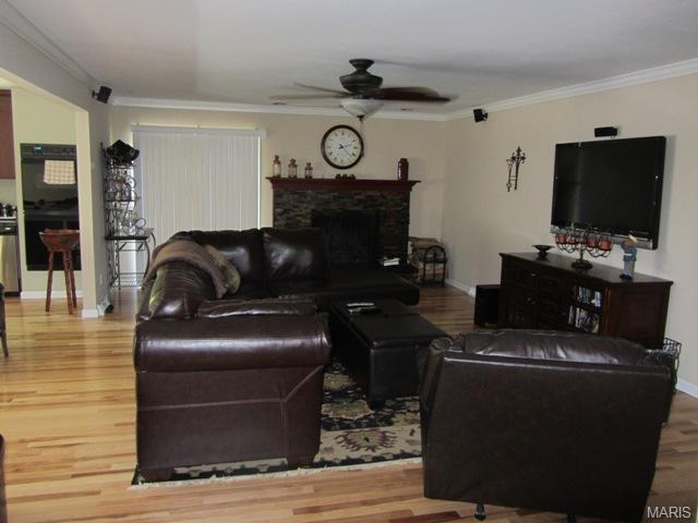 1313 Rusticview Dr, Ballwin, MO 63011 photo 5