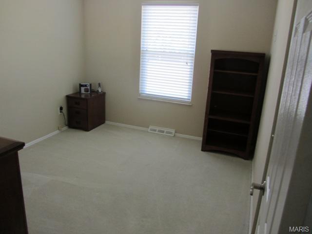 1313 Rusticview Dr, Ballwin, MO 63011 photo 8