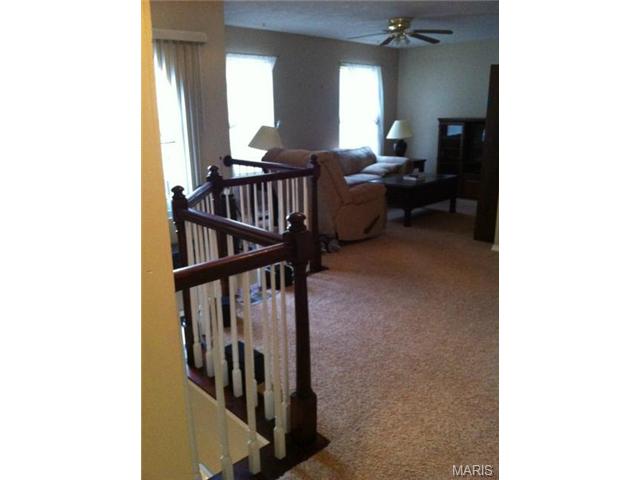 302 Sunward Dr, O'fallon, MO 63368 photo 5