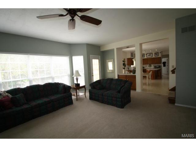 5705 Westchester Mdw, Weldon Spring, MO 63304 photo 6