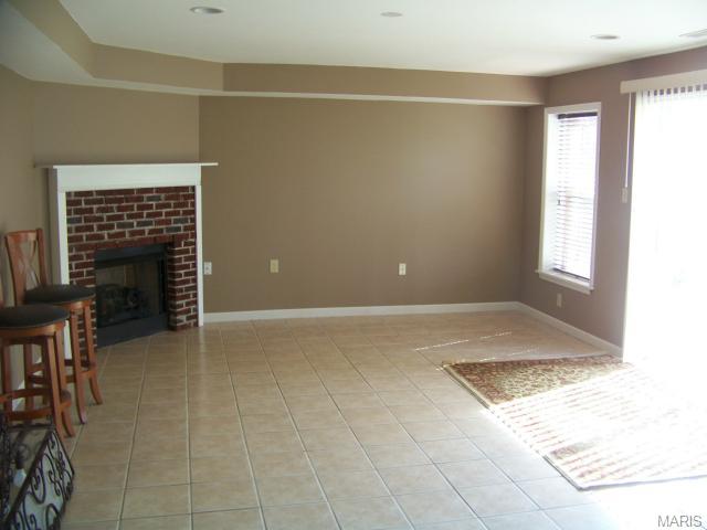 744 Hawk Run Dr, O'fallon, MO 63368 photo 15