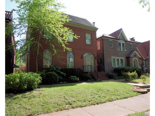 6522 Devonshire Ave, Saint Louis, MO 63109 photo 2