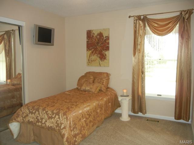 1936 Saint Paul Rd, O'fallon, MO 63366 photo 11