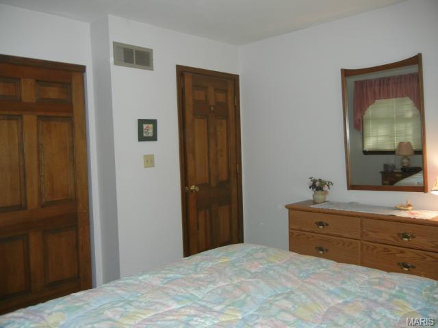 547 Guthrie Rd, O'fallon, MO 63366 photo 26