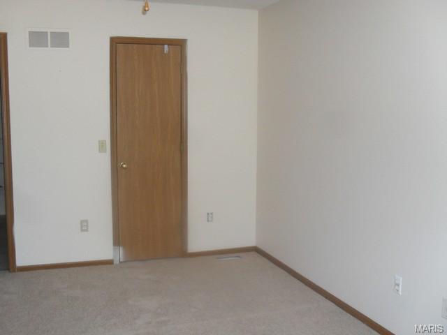 220 Brougham Dr, O'fallon, MO 63368 photo 13